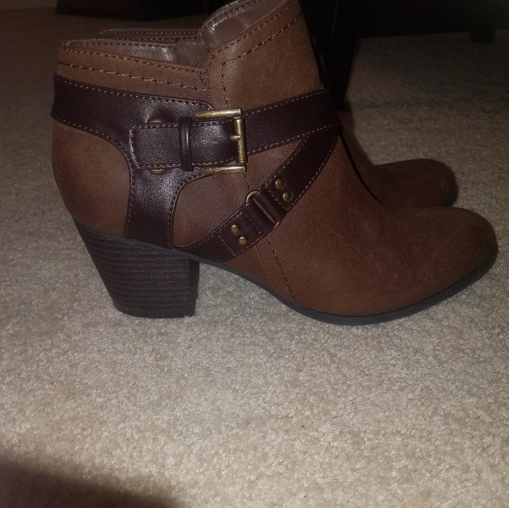 Brown boots